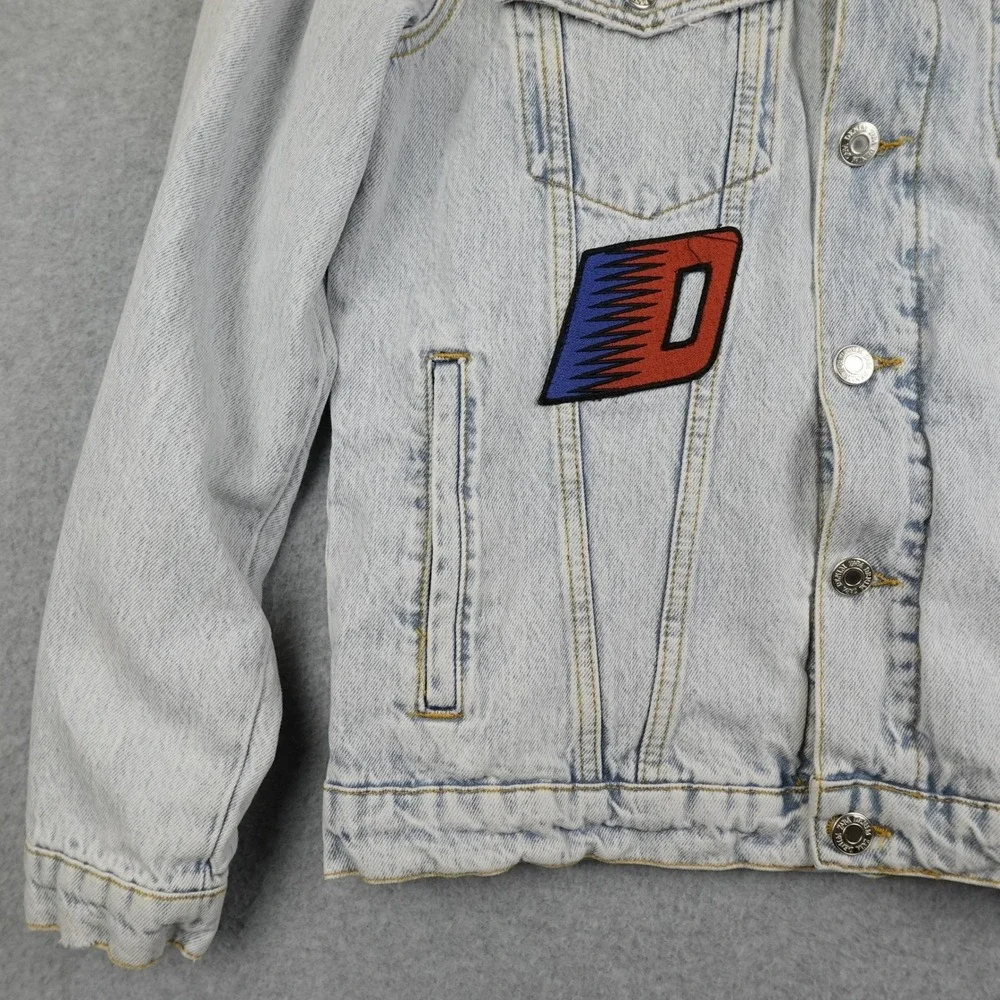 Zara Distressed Denim Jacket Mens Medium Graphic Patches Button Light Wash AOP